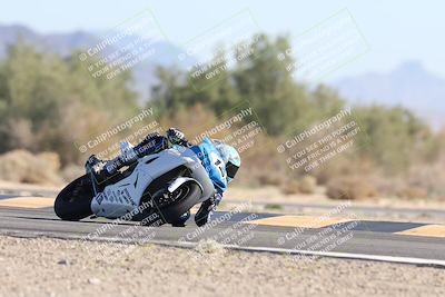 media/Jan-17-2026-CVMA (Sat) [[ab348a895b]]/Race 4-Formula Middleweight/